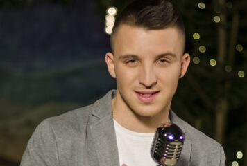 Miért tűnt el Daavid a képernyőről? – Egy 18 éves srác, Yanni vette át a helyét!