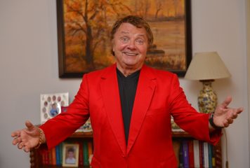 Aradszky László: „Most van csúcson a karrierem!” – 16 évre száműzték az országból