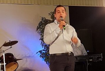 Rácz Olivér és a Central zenekar: Nagy az összetartás a csapaton belül!