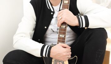 Szuper Géza: Klasszikus gitárból szereztem művészi diplomát