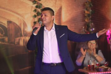Oláh József Miklós: Szeretnék még egy pár lépcsőfokot meglépni