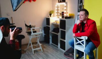 Civilben vezető ápolóként dolgozik Turcsányi Tibi – „Nagy álmom vált valóra!”