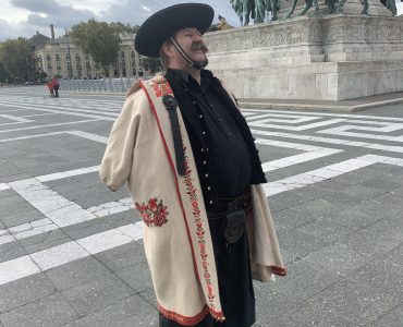 A jó LaciBetyár: Ha vita van, elmegyek horgászni otthonról!