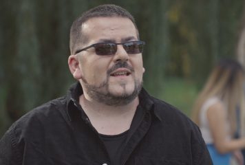 Hársházi Szabi: Magam adom a dalaimban, így hiteles az egész