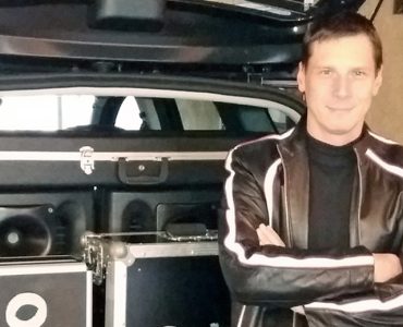 Skinti Csaba, a Cairo frontembere igazi polihisztor