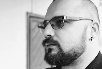 Árva Ferenc nem kapott könnyű utat az élettől