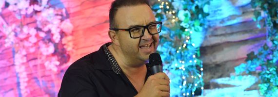Molnár Anikó és Bálint Antónia is járt nála – Pál Zoli sztárokat tanít énekelni