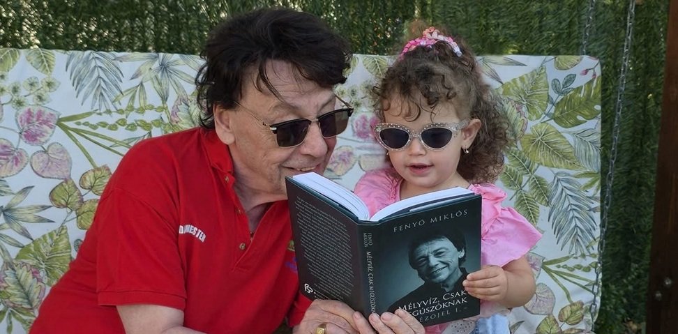 Sztárnagyszülők és unokáik – Ezek a gyerekek lehetnek a zenészvilág trónörökösei